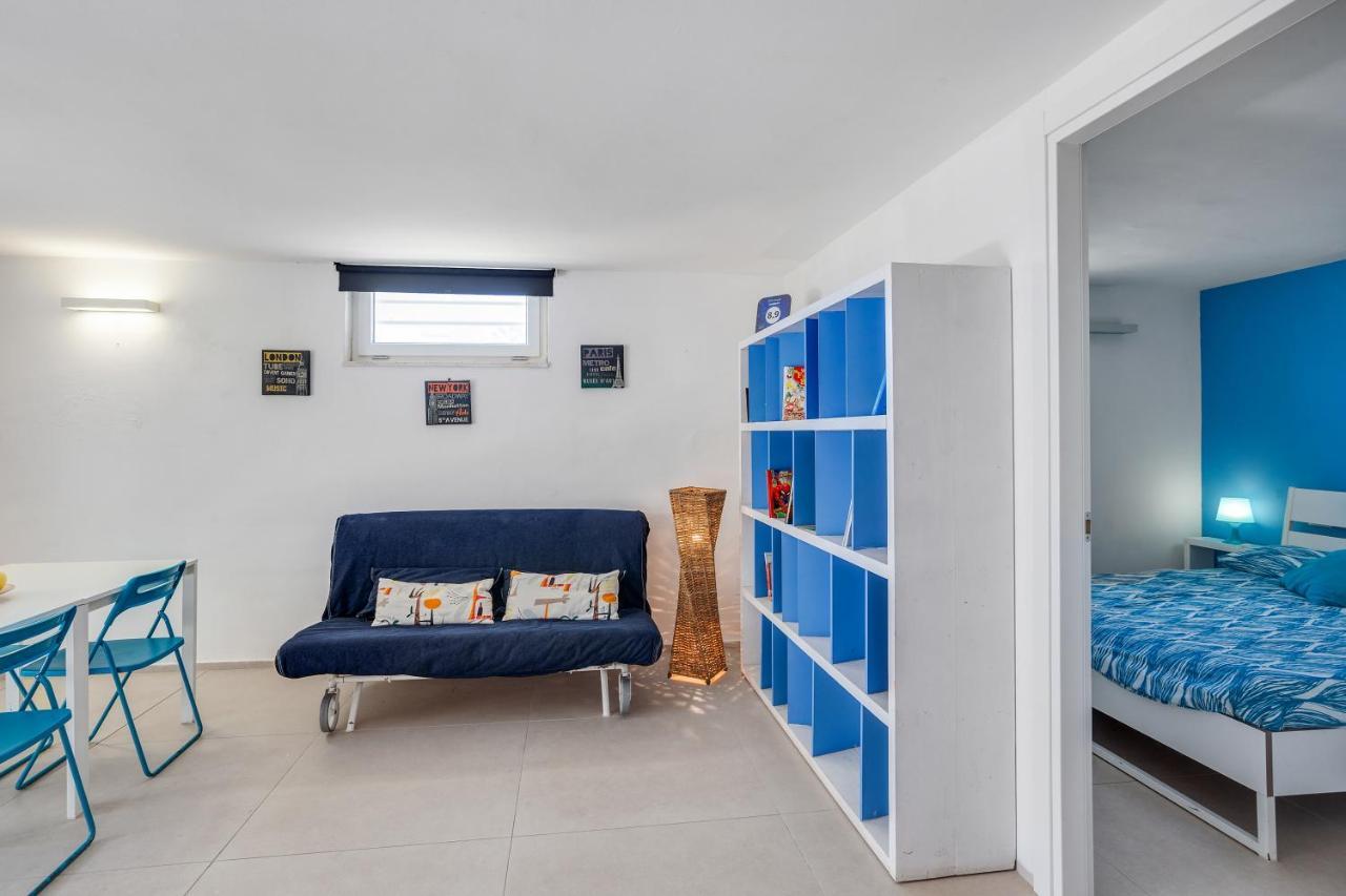 مولا دي باري Casalmare Apartments One Step From The Sea المظهر الخارجي الصورة